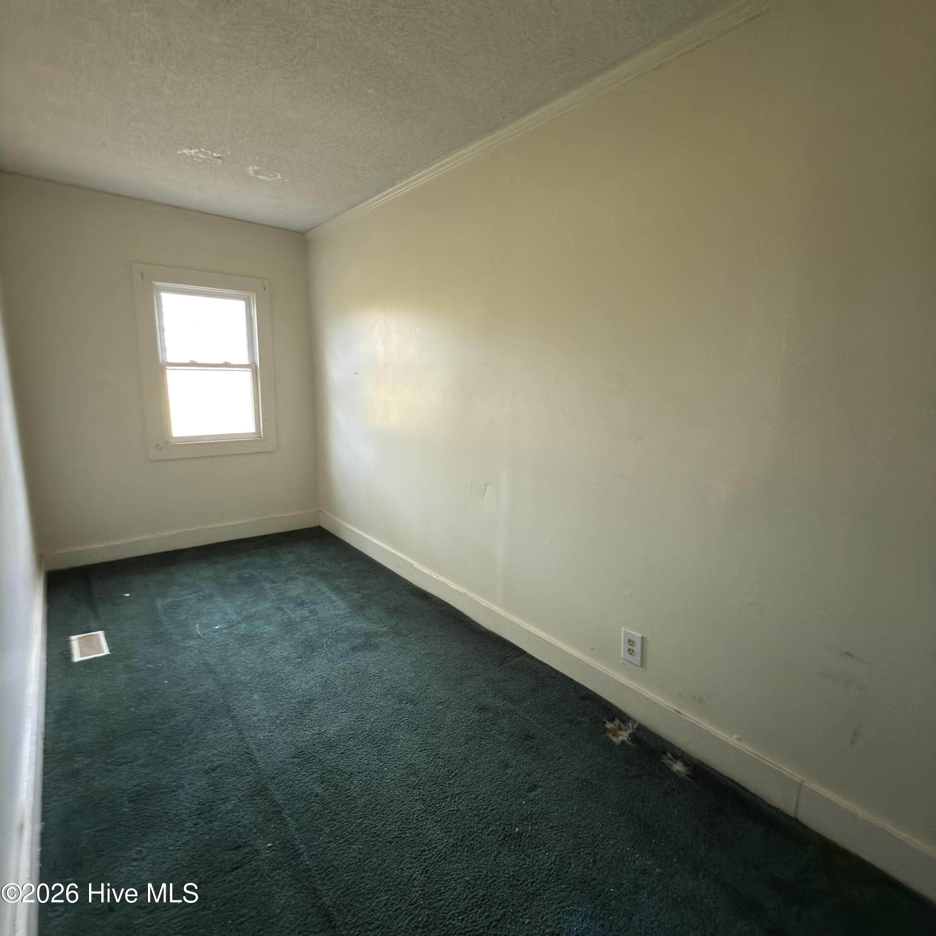 82 Long Ridge Road Plymouth, NC 27962 - Photo 6 of 11 Flex/laundry room