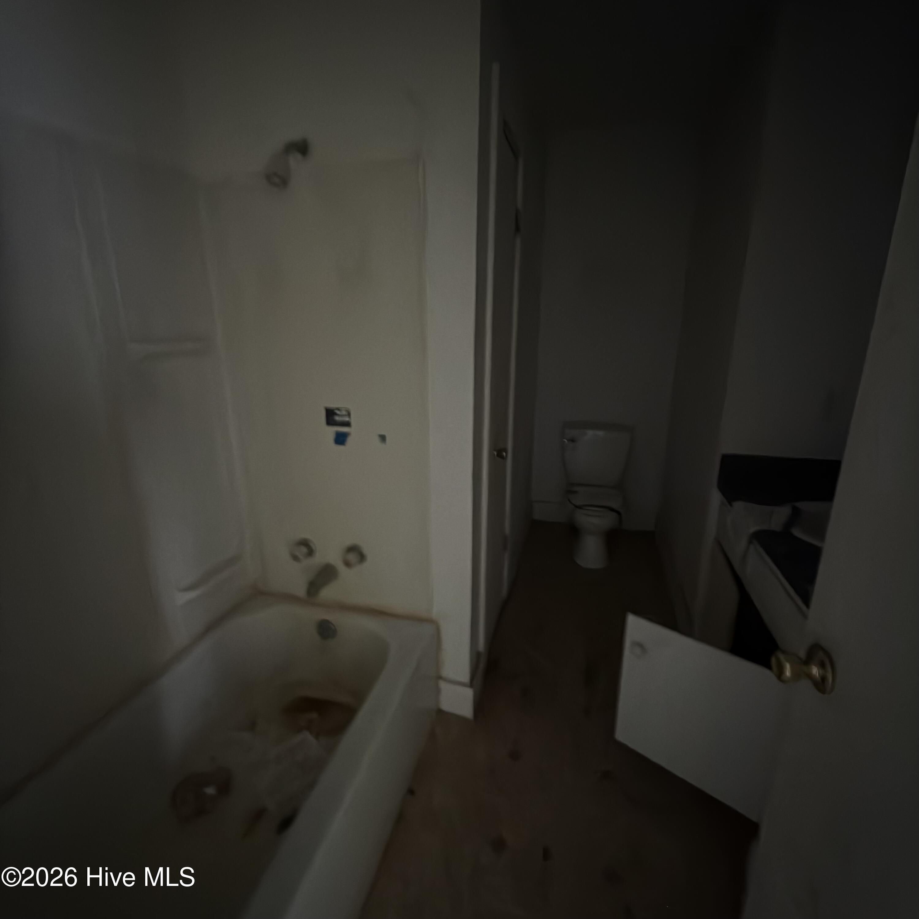 82 Long Ridge Road Plymouth, NC 27962 - Photo 8 of 11 Hall bath