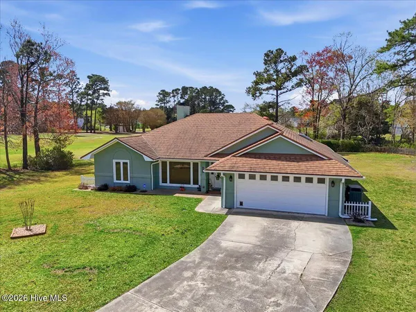 $480,000 | 104 Greenview Court, Hampstead, NC 28443