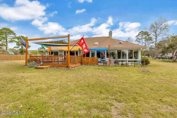 $480,000 | 104 Greenview Court, Hampstead, NC 28443