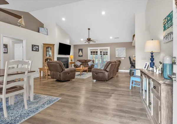 $480,000 | 104 Greenview Court, Hampstead, NC 28443