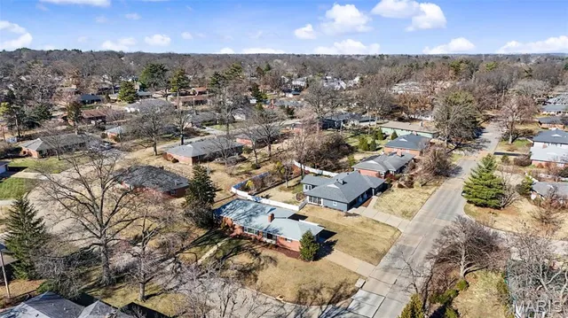 $545,000 | 1400 Norman Place, Warson Woods, MO 63122