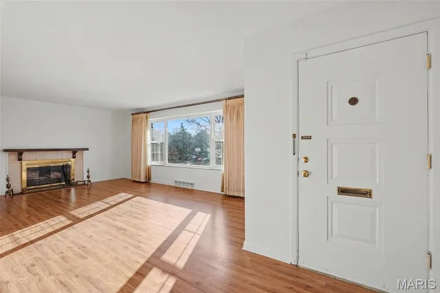 $545,000 | 1400 Norman Place, Warson Woods, MO 63122