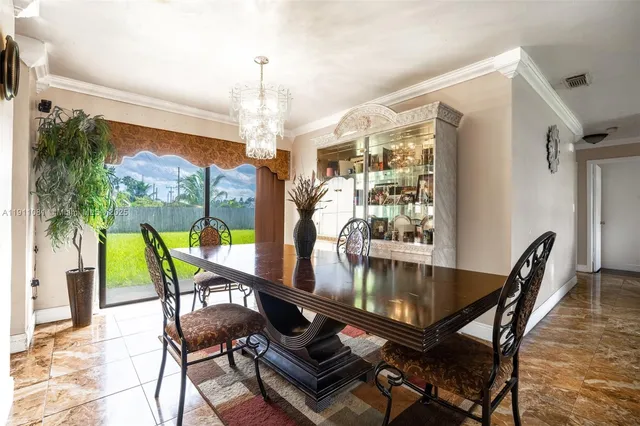 $549,999 | 722 Northwest 170th Street, Miami Gardens, FL 33169