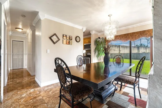 $549,999 | 722 Northwest 170th Street, Miami Gardens, FL 33169