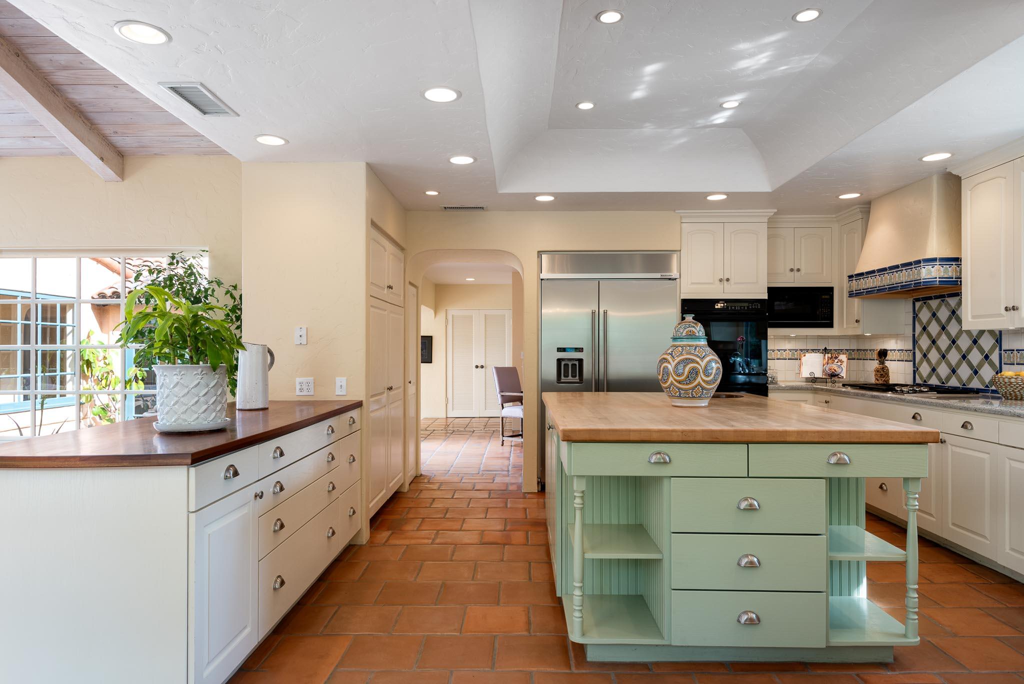 4035 Ramitas Road Santa Barbara, CA 93110 - Photo 11 of 34 Kitchen2