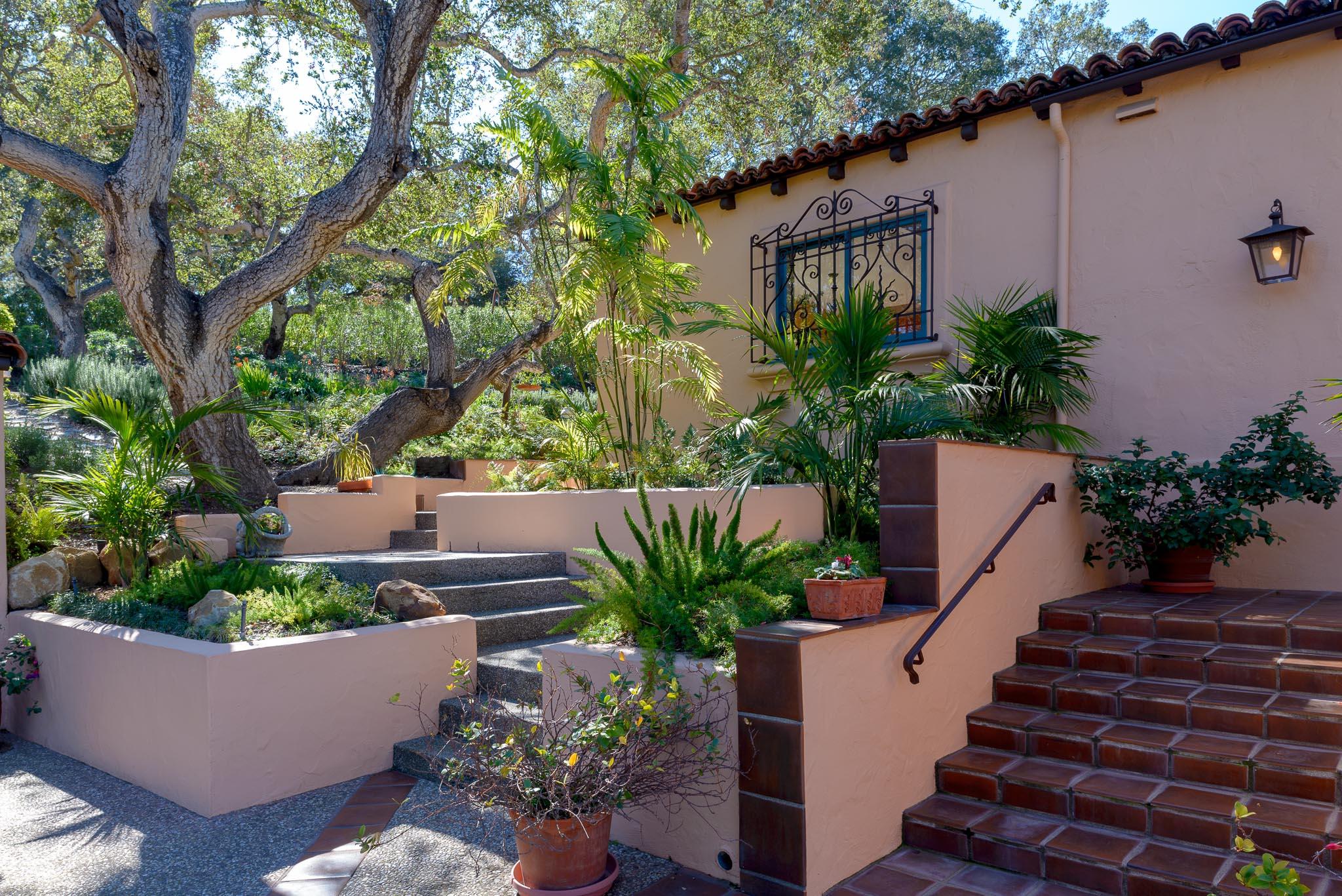 4035 Ramitas Road Santa Barbara, CA 93110 - Photo 25 of 34 Front Area