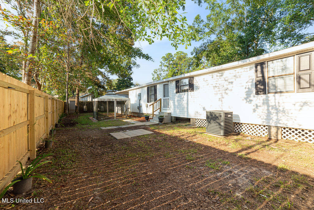 10828 Haena Court Diamondhead, MS 39525 - Photo 5 of 13 Back Yard