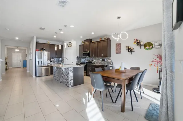 $530,000 | 1461 Clear Brook Place, St. Cloud, FL 34772