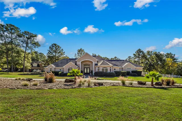 $600,000 | 11601 King George Court, Montgomery, TX 77316