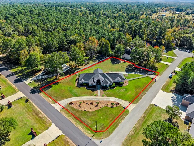 $600,000 | 11601 King George Court, Montgomery, TX 77316