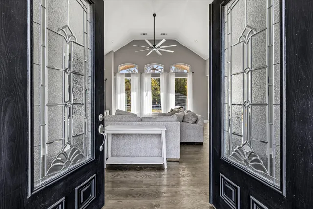 $600,000 | 11601 King George Court, Montgomery, TX 77316