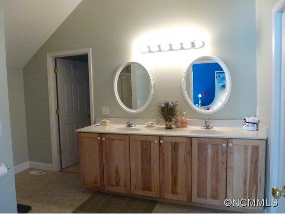 144 Wedgewood Road Waynesville, NC 28785 - Photo 21 of 24 Gallery Image 21