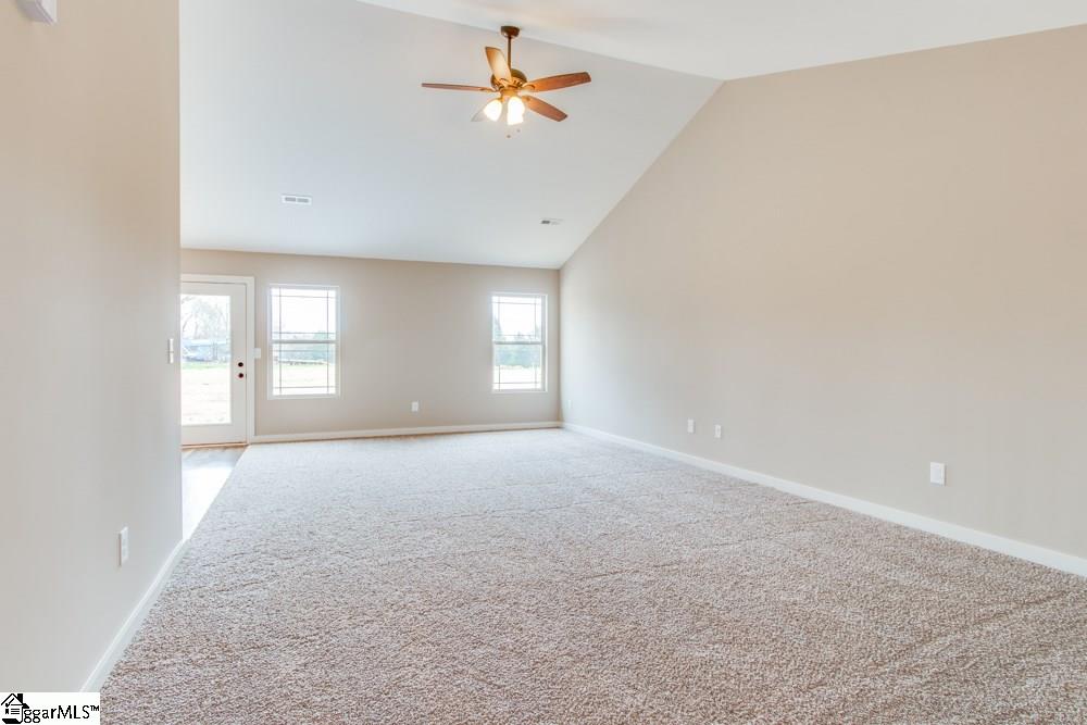 1625 Currys Lake Road Gray Court, SC 29645 - Photo 2 of 10
