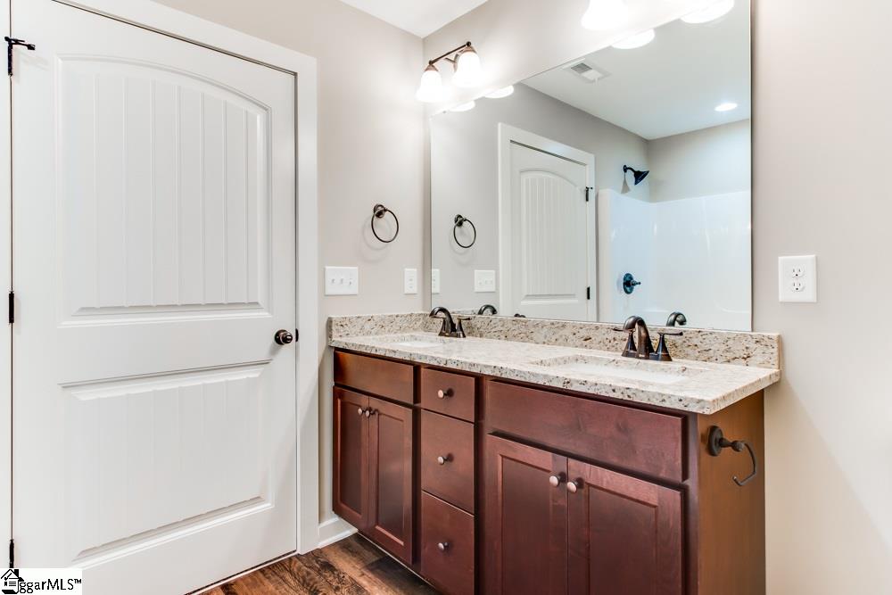 1625 Currys Lake Road Gray Court, SC 29645 - Photo 6 of 10
