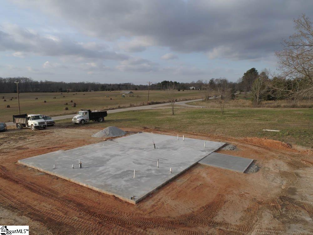 1625 Currys Lake Road Gray Court, SC 29645 - Photo 9 of 10