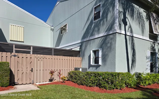 a view of outdoor space