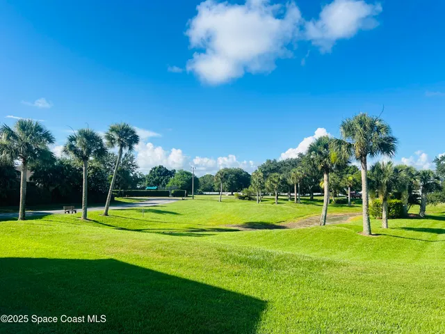 a view of a basketball court