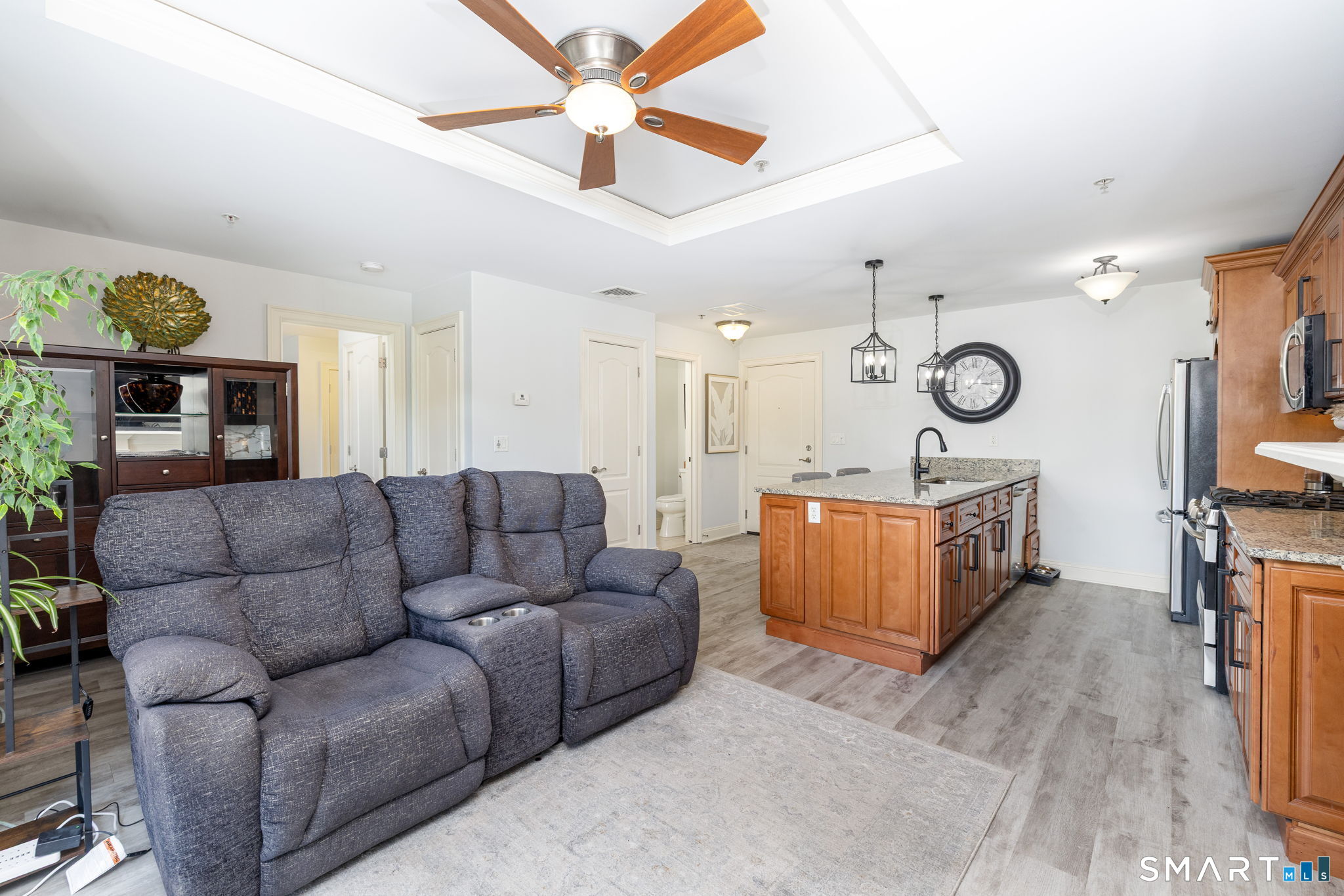 461 Bank Street, Unit 408 New London, CT 06320 - Photo 4 of 40