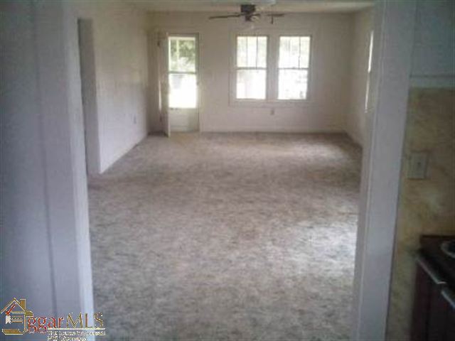 1008 Spivey Creek Road Landrum, SC 29356 - Photo 3 of 6