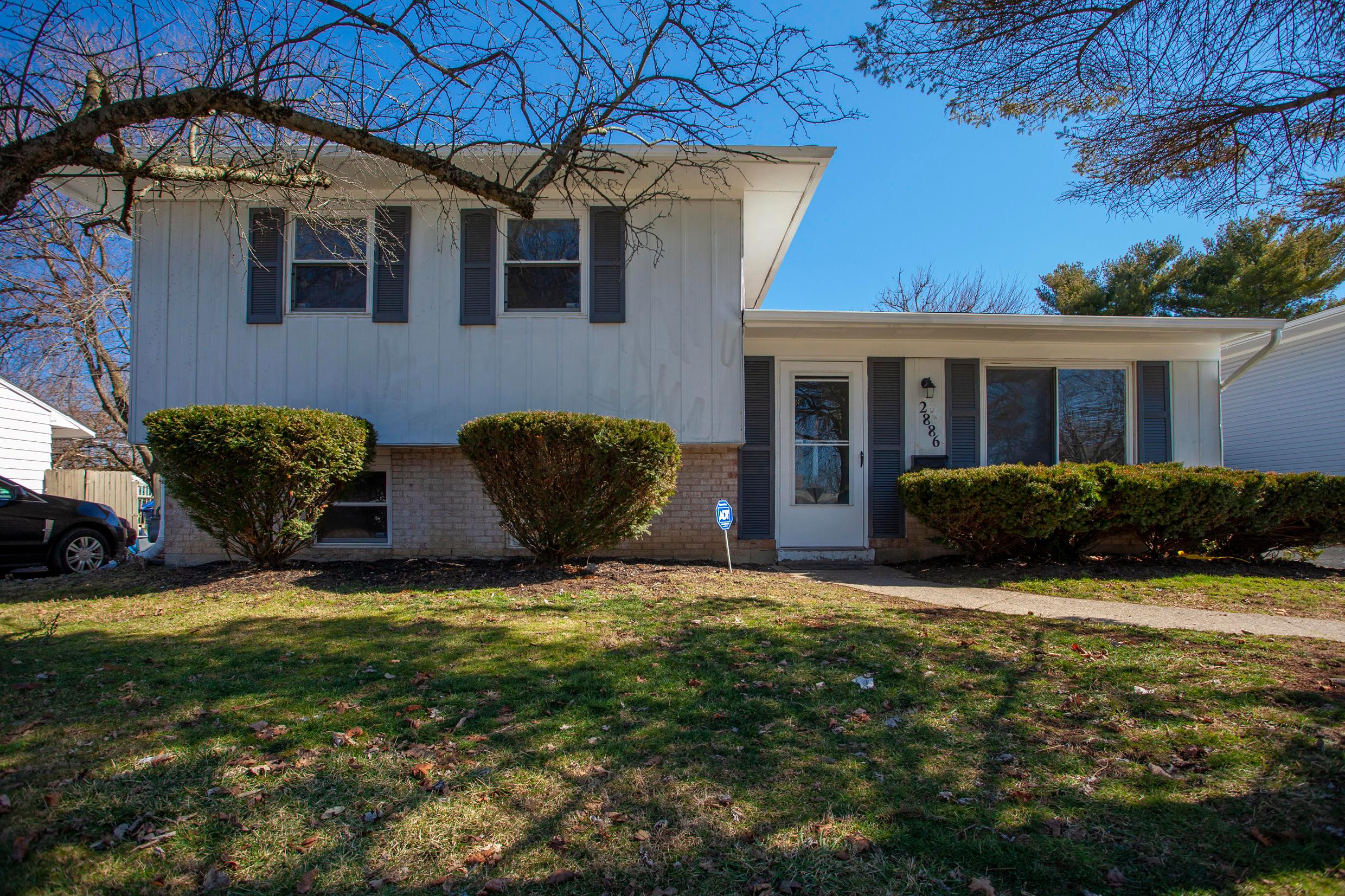 2886 Fleet Road Columbus, OH 43232 - Photo 1 of 26 Gallery Image 1
