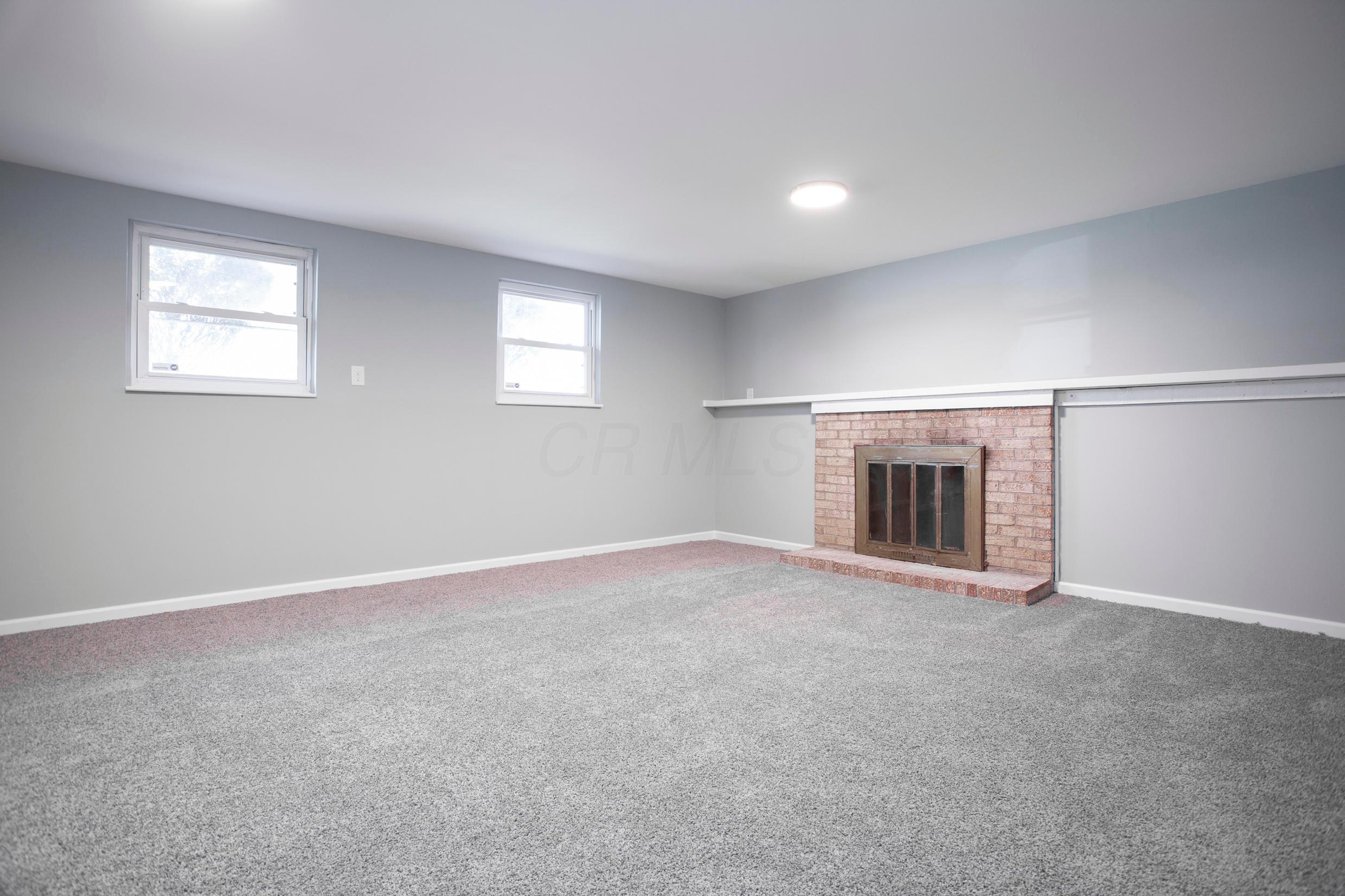 2886 Fleet Road Columbus, OH 43232 - Photo 11 of 26 Gallery Image 11