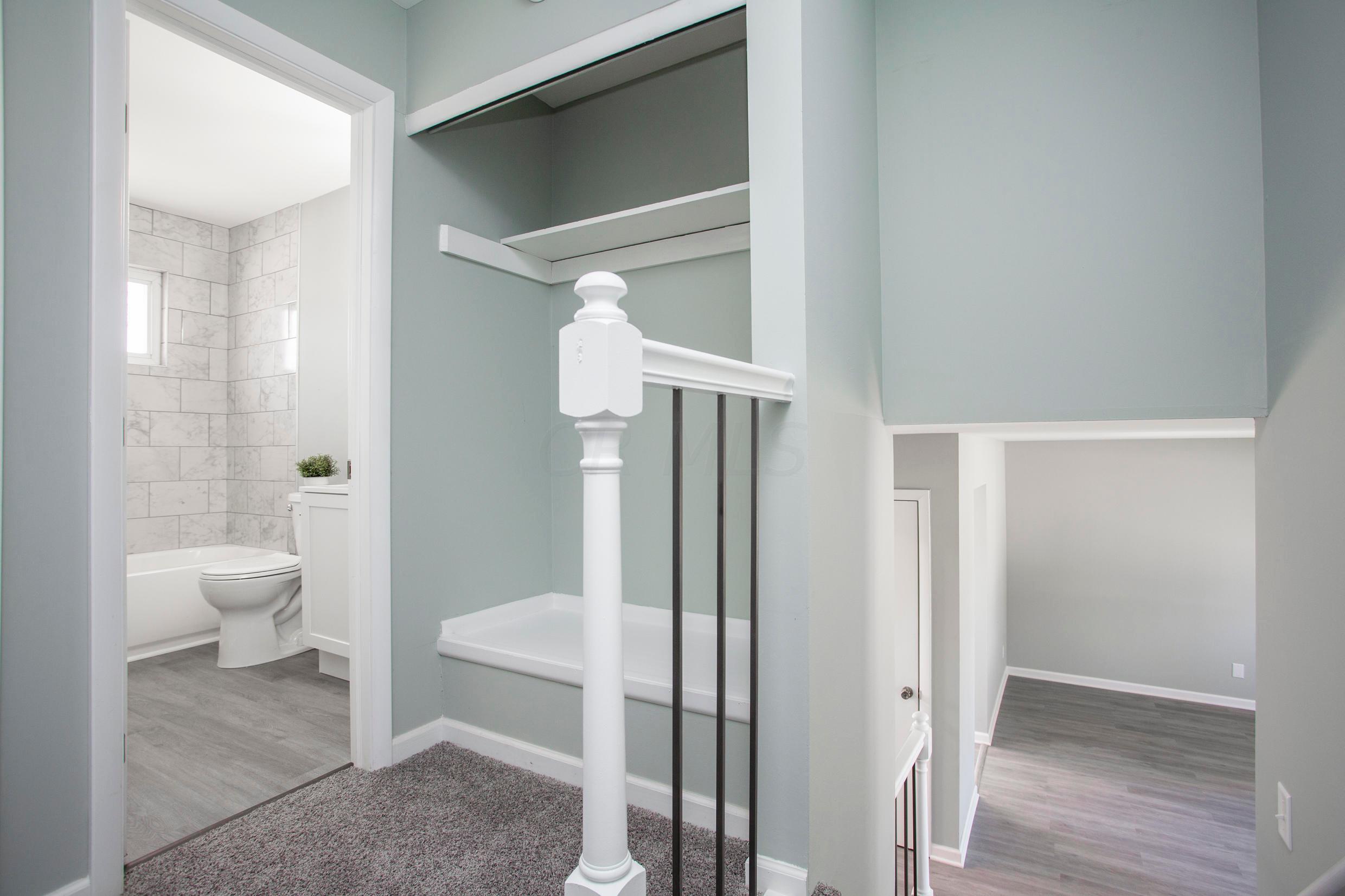 2886 Fleet Road Columbus, OH 43232 - Photo 17 of 26 Gallery Image 17