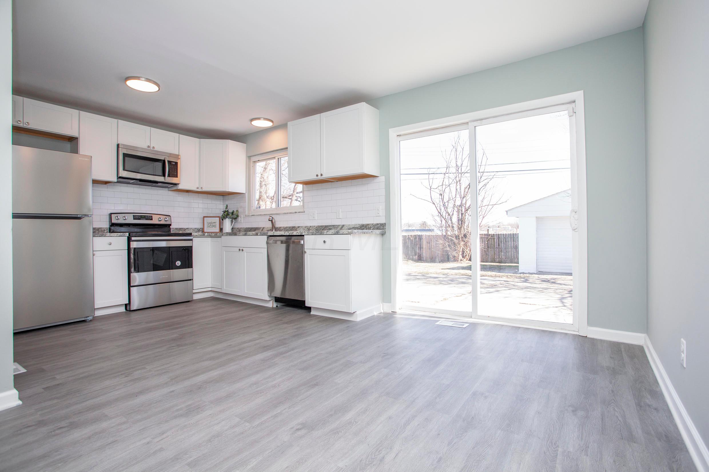 2886 Fleet Road Columbus, OH 43232 - Photo 4 of 26 Gallery Image 4