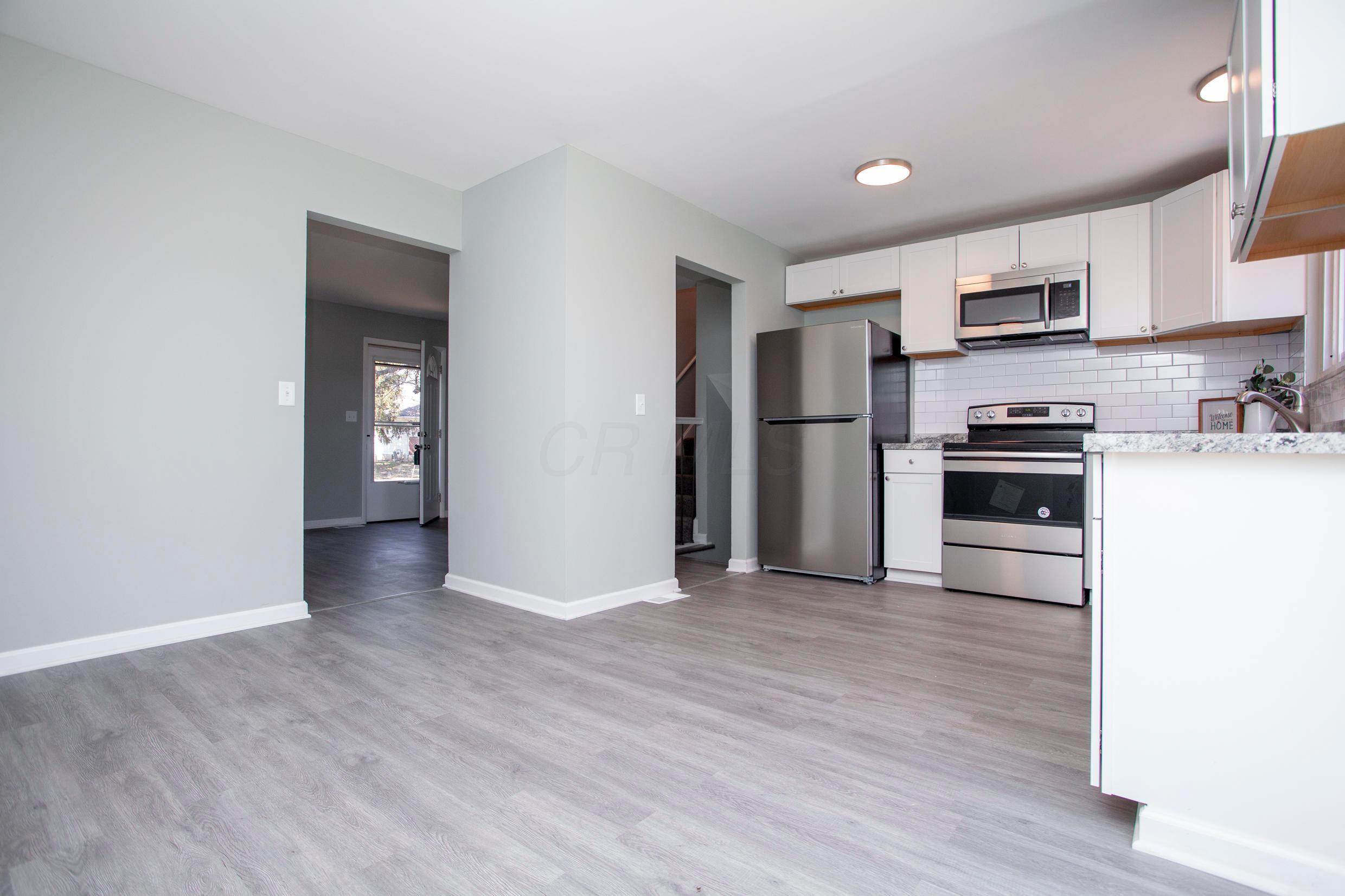 2886 Fleet Road Columbus, OH 43232 - Photo 5 of 26 Gallery Image 5