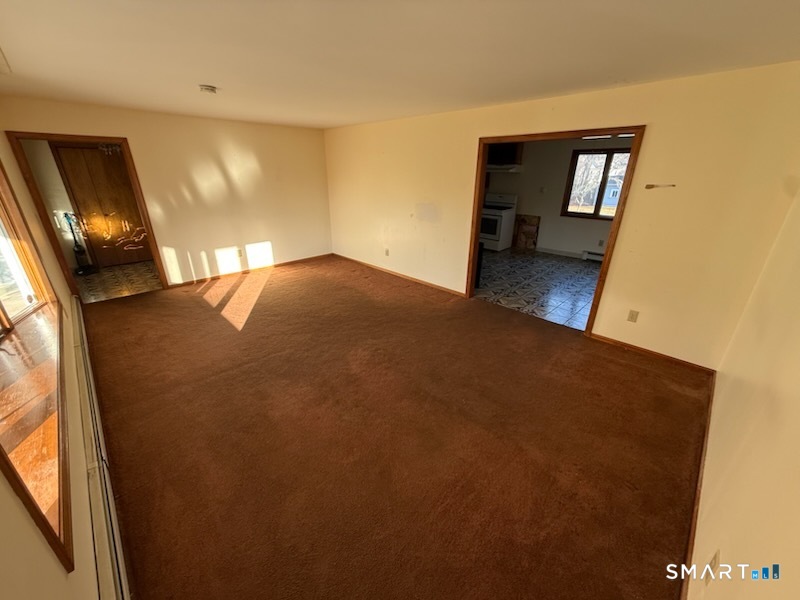 122 Cornfield Road Milford, CT 06461 - Photo 11 of 14