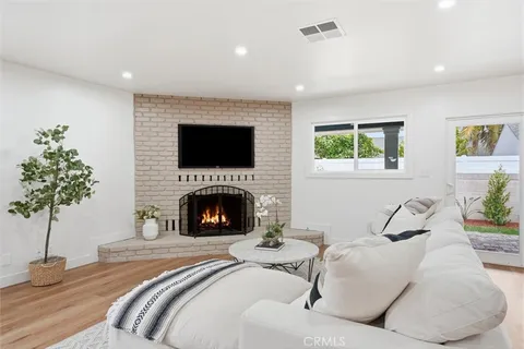 $1,249,000 | 4806 Canehill Avenue, Lakewood, CA 90713