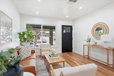 $1,249,000 | 4806 Canehill Avenue, Lakewood, CA 90713