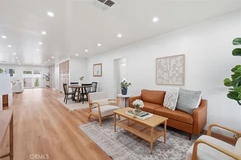 $1,249,000 | 4806 Canehill Avenue, Lakewood, CA 90713