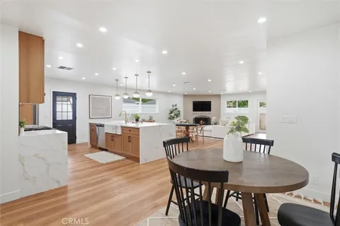 $1,249,000 | 4806 Canehill Avenue, Lakewood, CA 90713