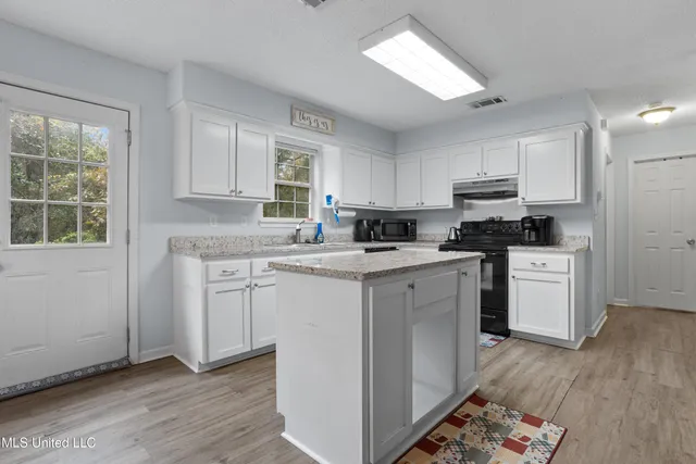 $192,000 | 3111 Cormorant Lane, Gautier, MS 39553