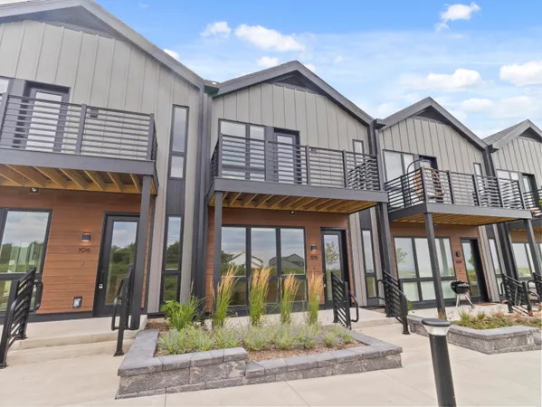 $485,900 | 9352 South Alder Place, Unit 105, Oak Creek, WI 53154