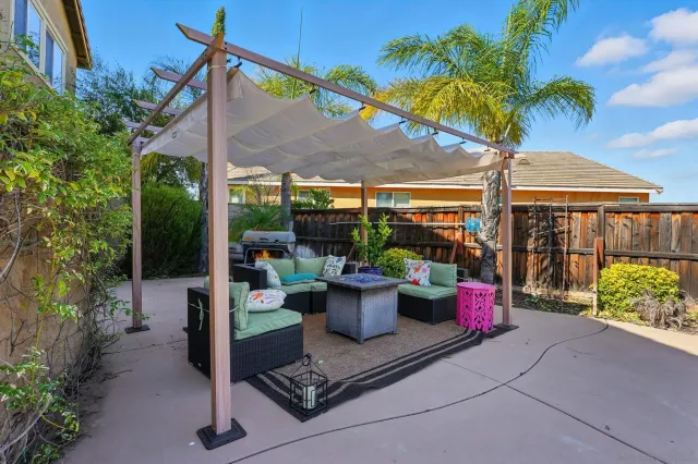 $749,000 | 38200 Camarada Lane, Murrieta, CA 92563