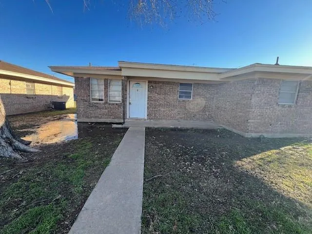 $1,095 | 317 Weber Street, Moran, TX 76464