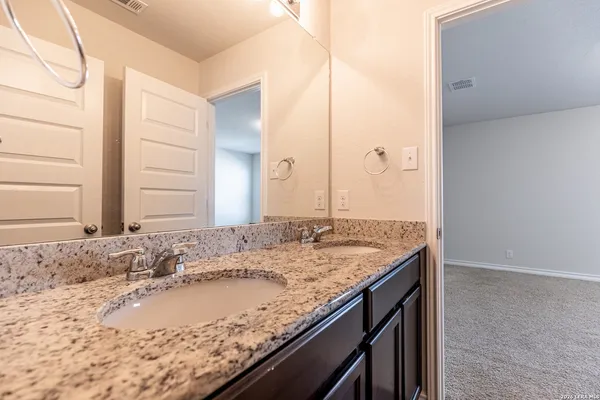 $2,500 | 13811 Newman Stage, San Antonio, TX 78254