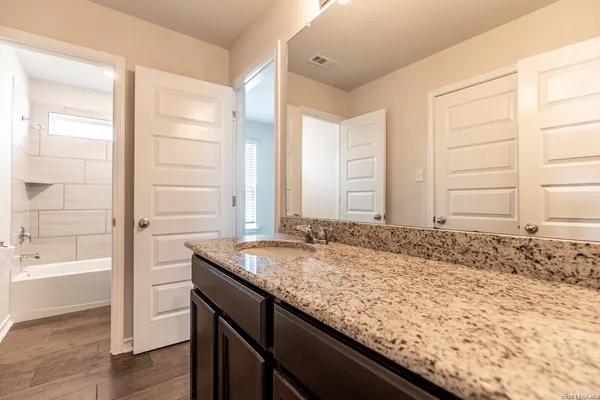 $2,500 | 13811 Newman Stage, San Antonio, TX 78254