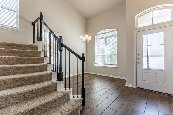 $2,500 | 13811 Newman Stage, San Antonio, TX 78254