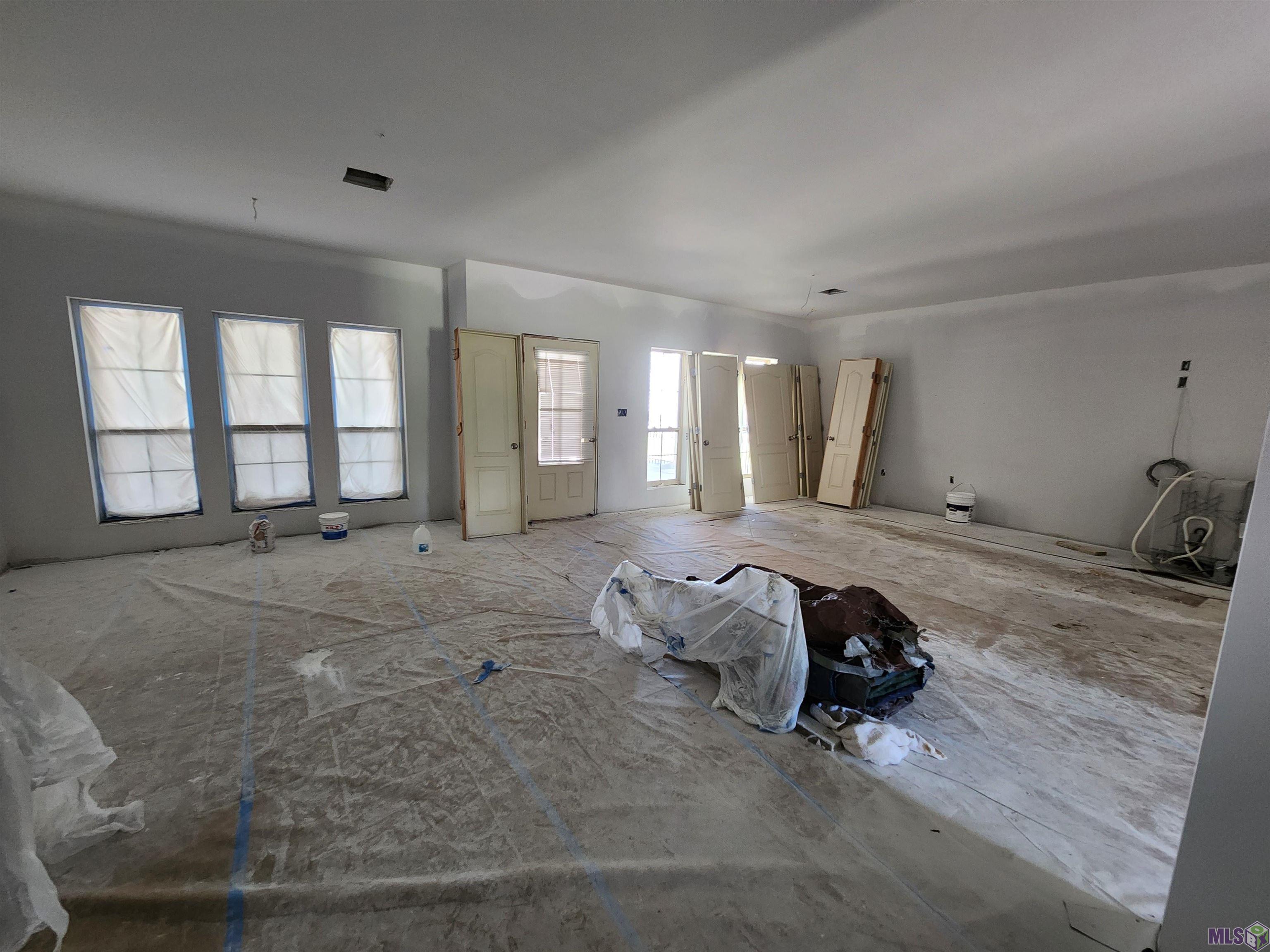 134 Octavia Street Larose, LA 70373 - Photo 14 of 36 kit/liv
