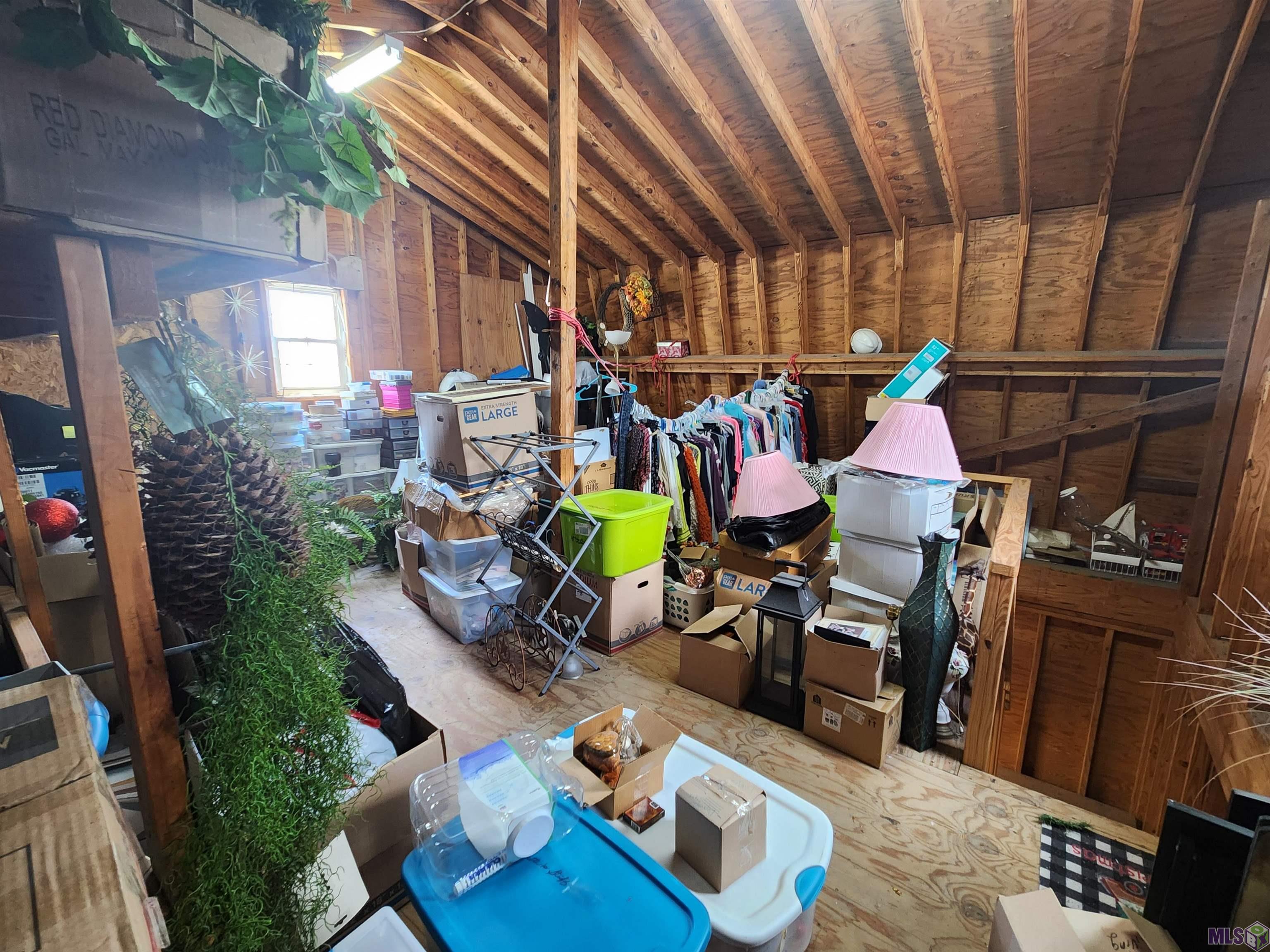 134 Octavia Street Larose, LA 70373 - Photo 35 of 36 barn upsrairs