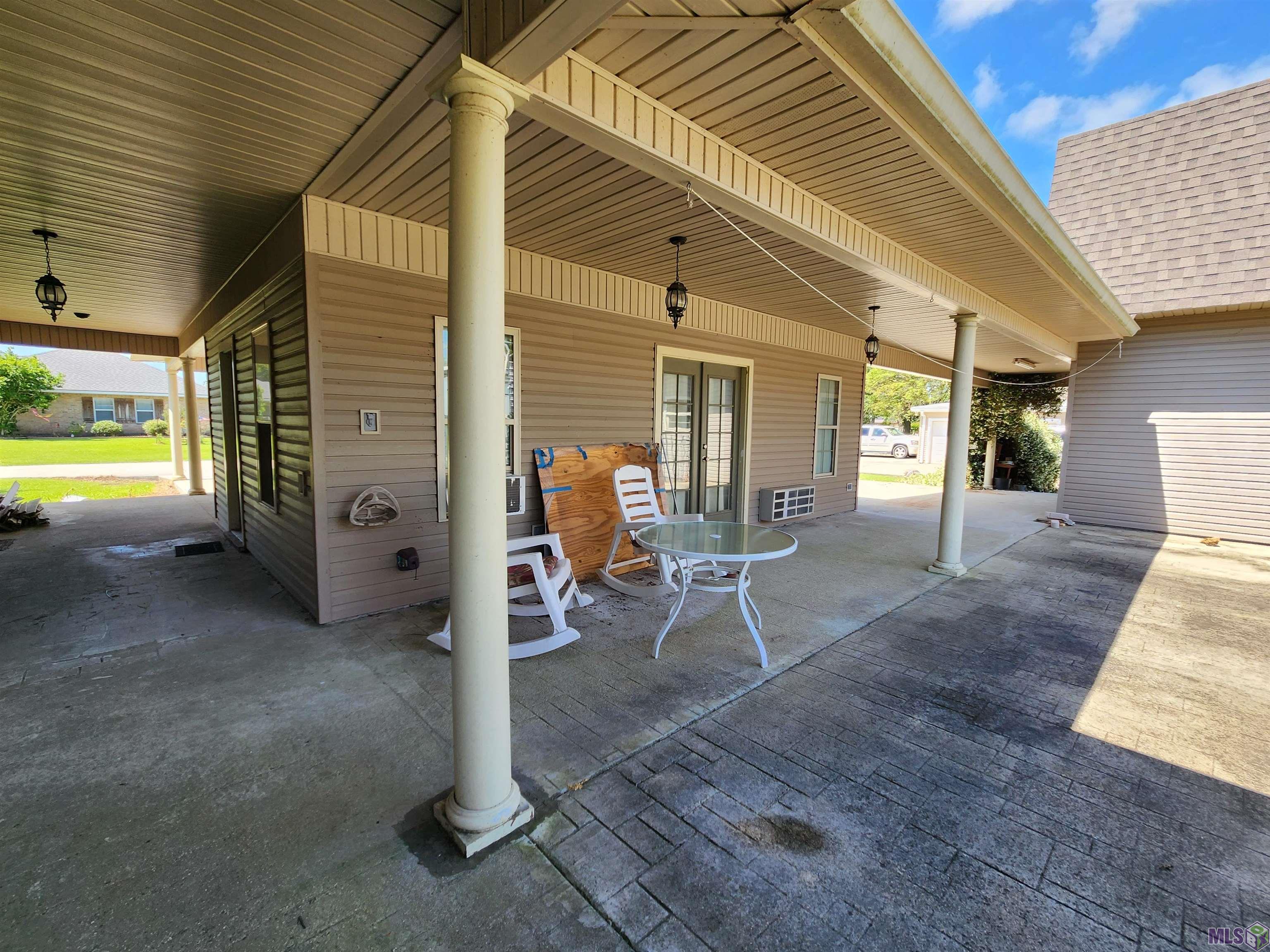 134 Octavia Street Larose, LA 70373 - Photo 8 of 36
