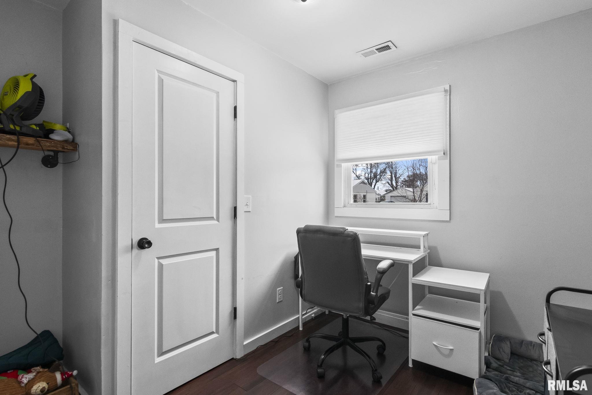 2314 Ramsey Road Springfield, IL 62702 - Photo 22 of 30