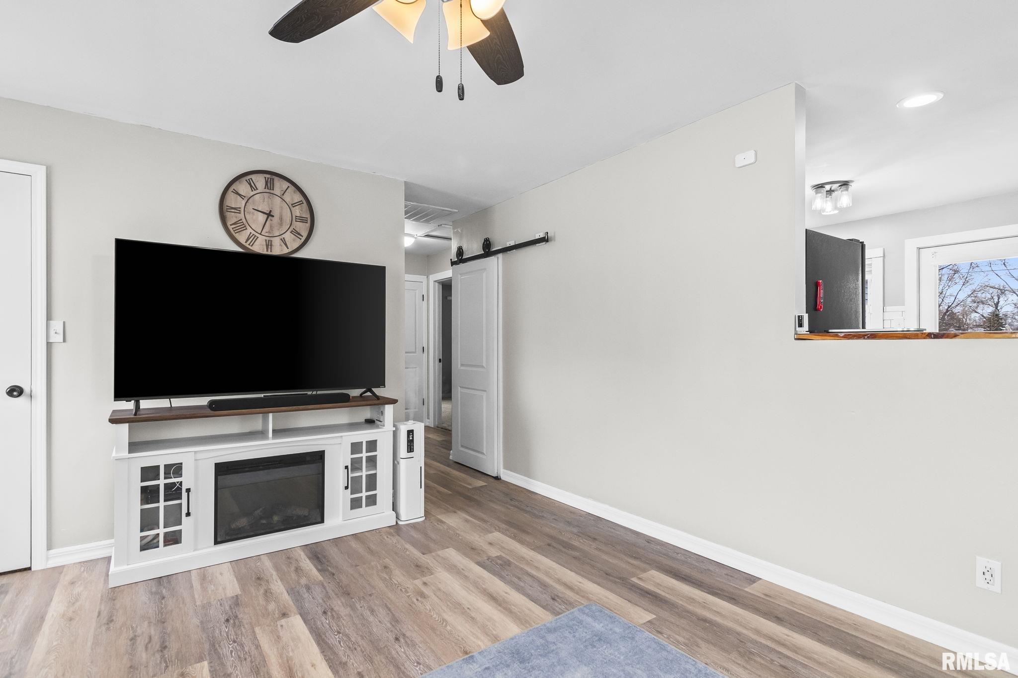 2314 Ramsey Road Springfield, IL 62702 - Photo 7 of 30