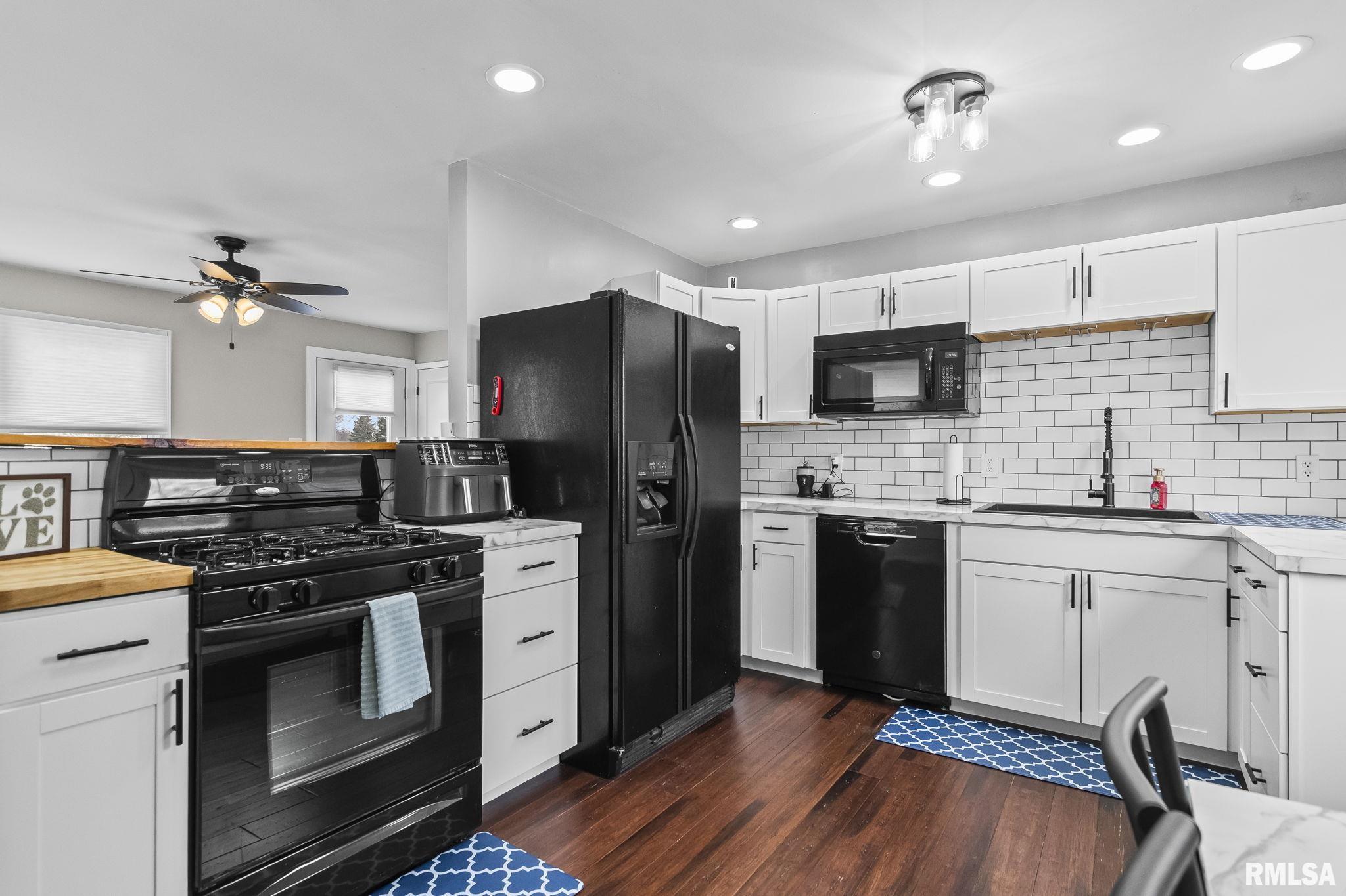 2314 Ramsey Road Springfield, IL 62702 - Photo 8 of 30