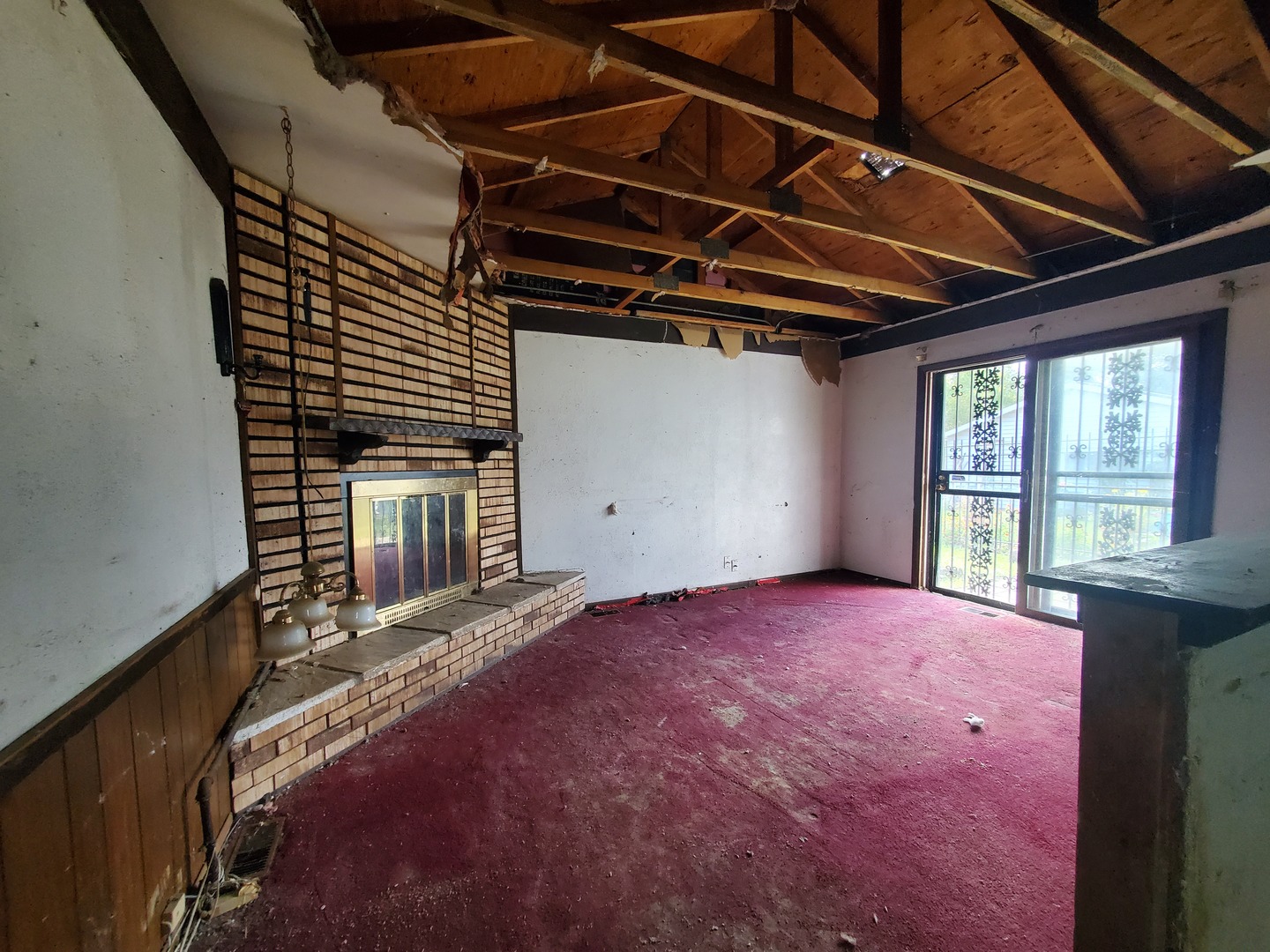 2854 223rd Street Sauk Village, IL 60411 - Photo 8 of 18 a view of a livingroom with a fireplace