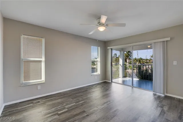 $900,000 | 425 Southwest 47th Terrace, Unit 58, Cape Coral, FL 33914