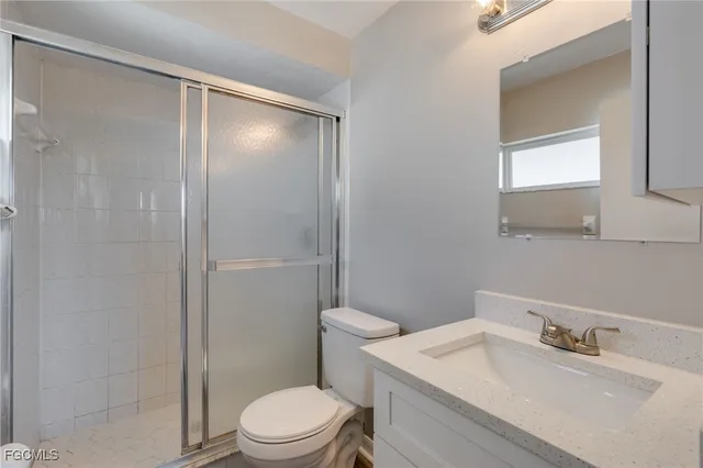 $900,000 | 425 Southwest 47th Terrace, Unit 58, Cape Coral, FL 33914